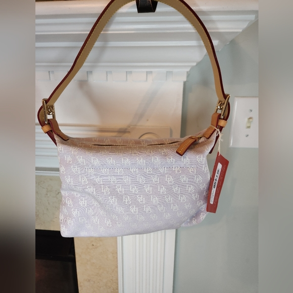 Dooney & Bourke Handbags - Vintage Dooney & Bourke handbag Dusty Lavender